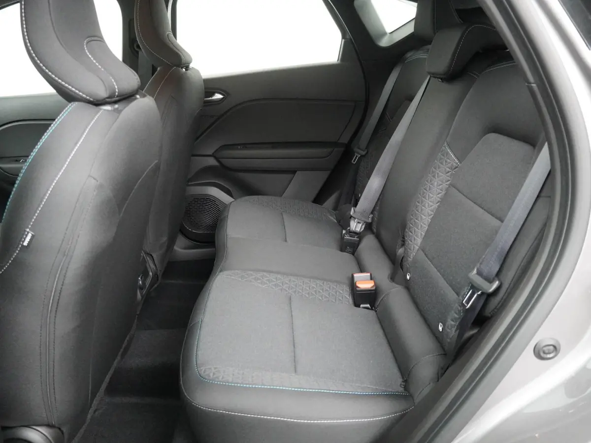 evolution TCe 115 | Pack navigation & comfort |