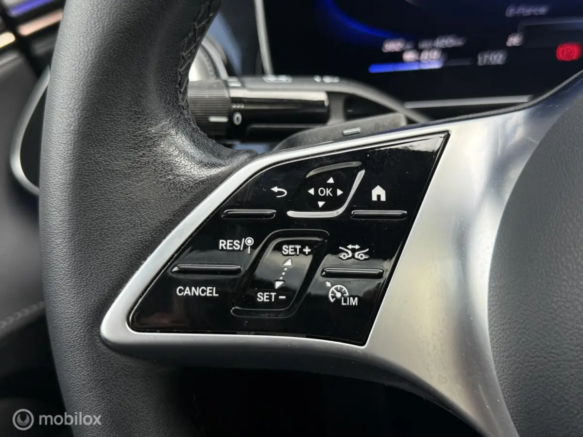 300 Business Edition 89 kWh|Pano|NAP|Top Staat!