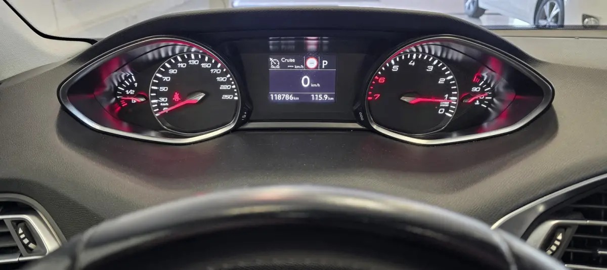 1.2 PureTech Blue Lease Premium Leer Camera Navi Pano Vol