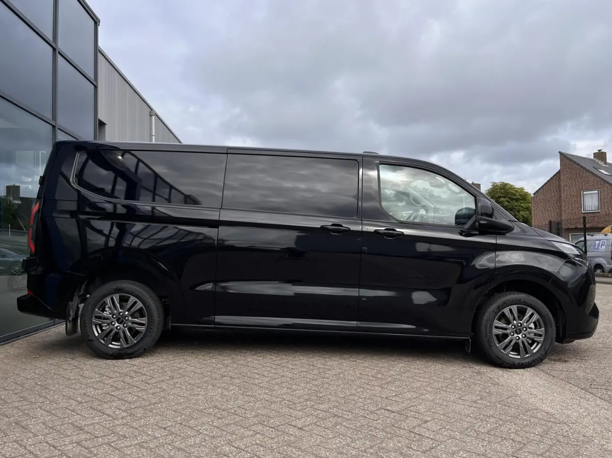 340 L2H1 Limited 71 kWh 218PK 2x Schuifdeur Trekhaak 2300KG Trekgewicht B&O Audio Adaptieve Cruise 360 Camera Stuurverwarming Navi Stoelverwarming Carplay Blind-Spot *Nieuw*