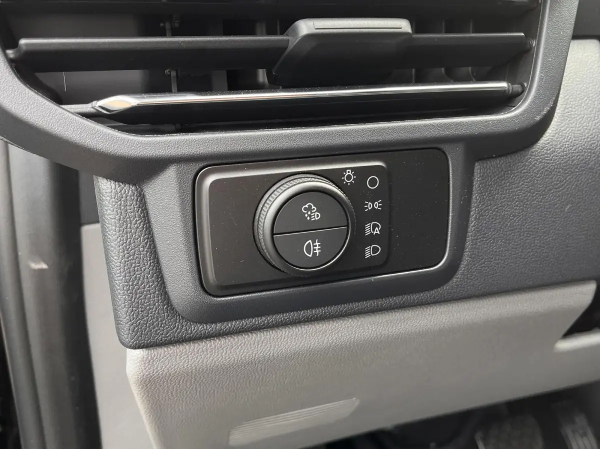 340 L2H1 Limited 71 kWh 218PK 2x Schuifdeur Trekhaak 2300KG Trekgewicht B&O Audio Adaptieve Cruise 360 Camera Stuurverwarming Navi Stoelverwarming Carplay Blind-Spot *Nieuw*