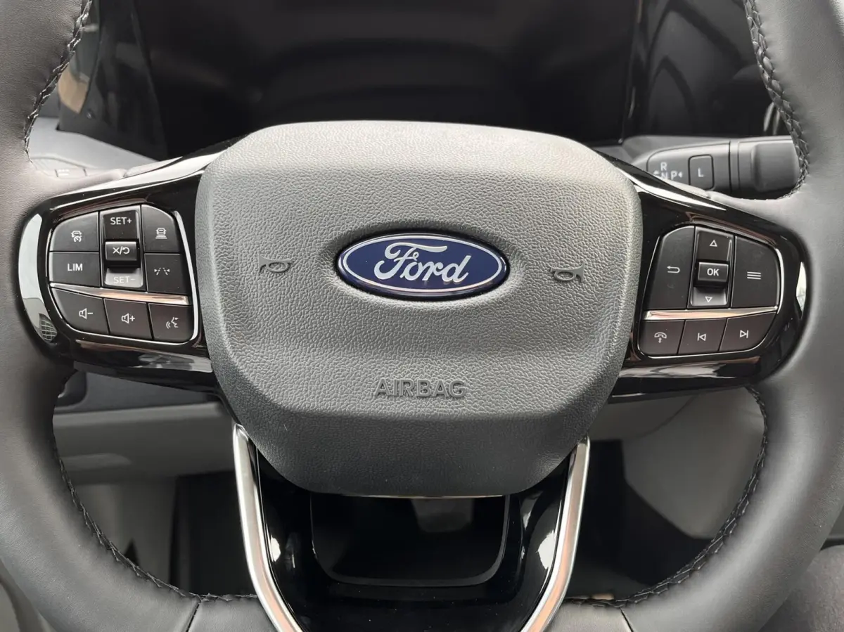 340 L2H1 Limited 71 kWh 218PK 2x Schuifdeur Trekhaak 2300KG Trekgewicht B&O Audio Adaptieve Cruise 360 Camera Stuurverwarming Navi Stoelverwarming Carplay Blind-Spot *Nieuw*