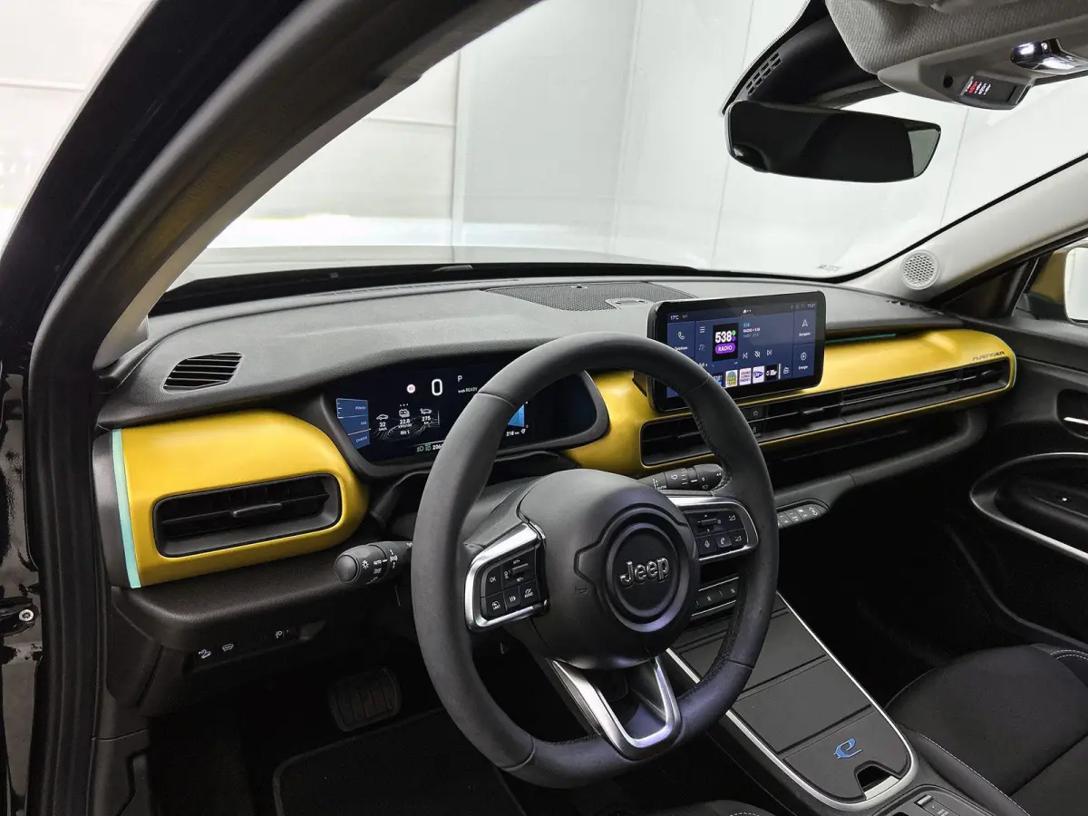 1st Edition 54 kWh | Automaat | LMV | Navigatie | Climate Control | Camera | Adaptive Cruise Control | Elektrische Achterklep | Stoel verwarming  | Apple carplay