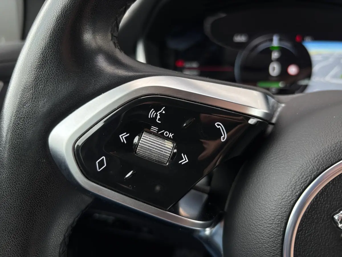 EV400 S 90 kWh ✅ Leder ✅ Stoelverwarming ✅ Trekhaak