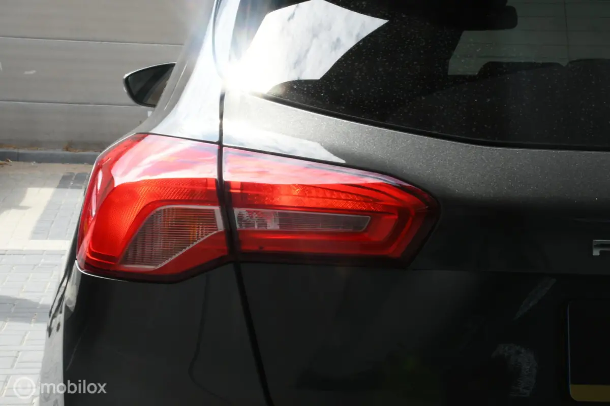 1.0 EcoBoost Hybrid ST Line