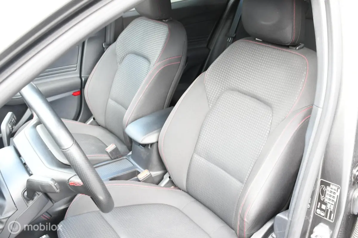 1.0 EcoBoost Hybrid ST Line