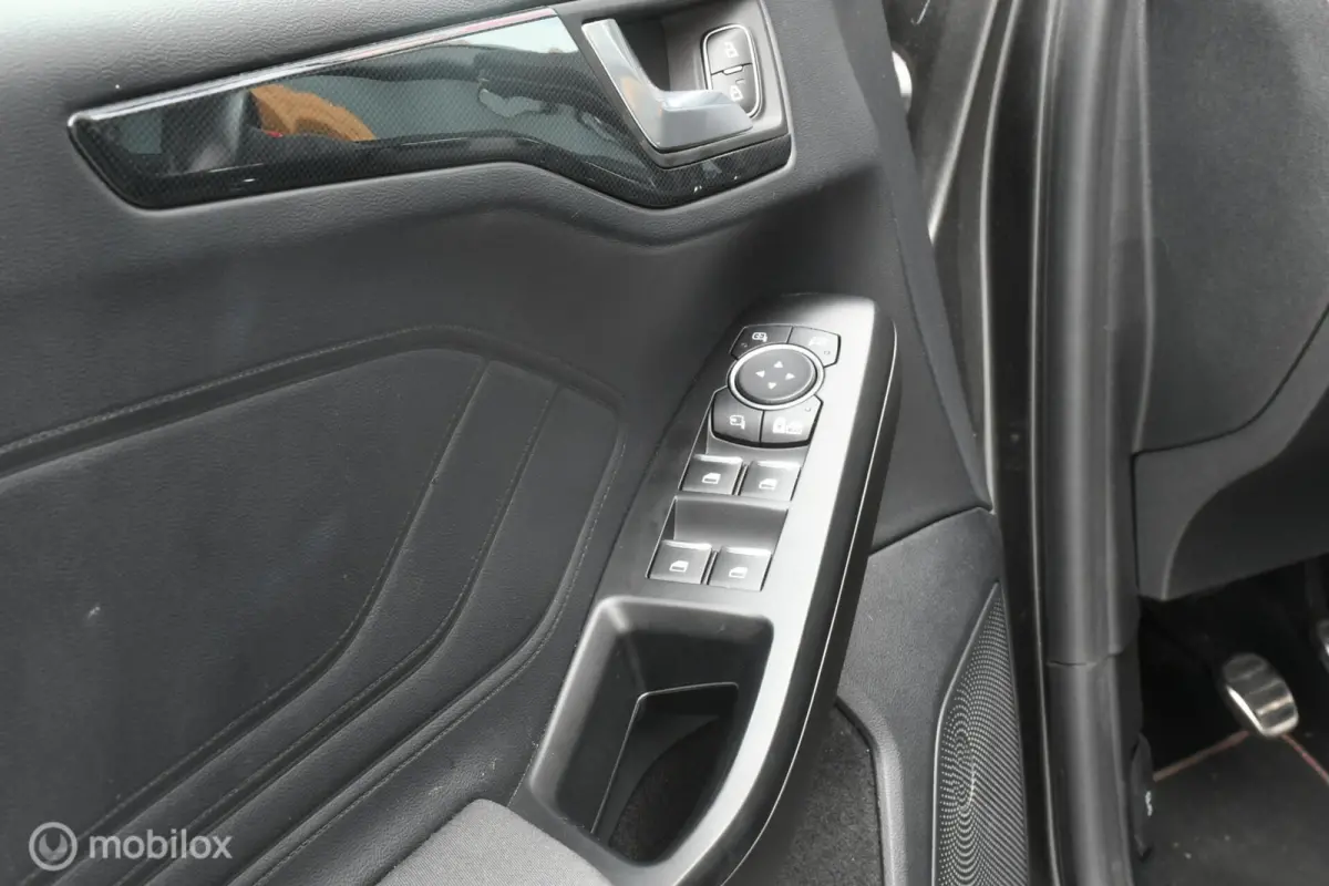 1.0 EcoBoost Hybrid ST Line