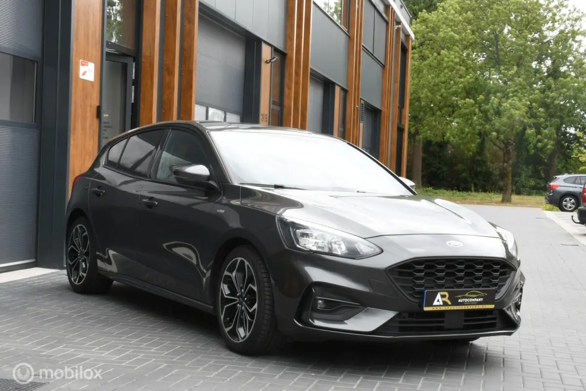 1.0 EcoBoost Hybrid ST Line