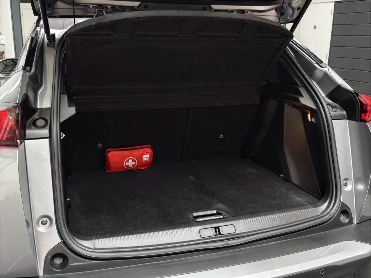 1.2 PureTech GT 131PK Pano | Masssage | 360 | Leder | ACC | Dodehoek