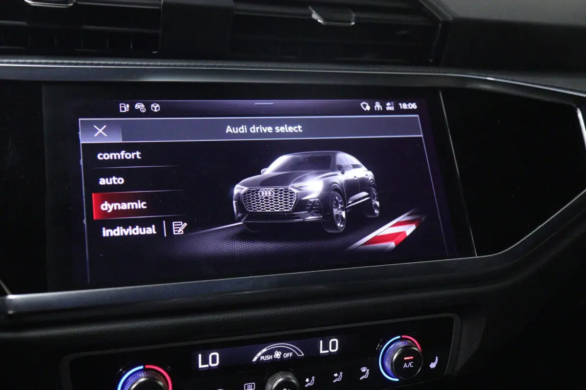 45 TFSI e 3X S-Line /PANO/CARPLAY/KEYLES/STOELV/BOMVOL