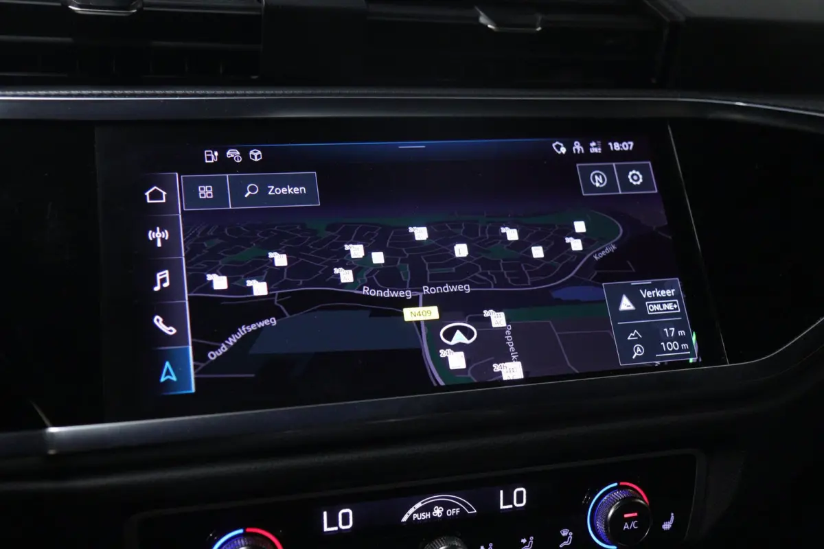 45 TFSI e 3X S-Line /PANO/CARPLAY/KEYLES/STOELV/BOMVOL