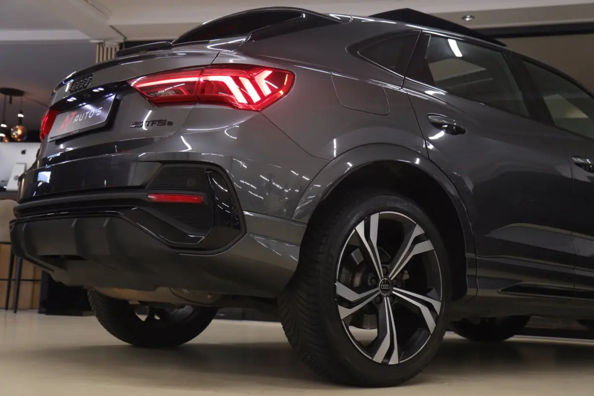 45 TFSI e 3X S-Line /PANO/CARPLAY/KEYLES/STOELV/BOMVOL