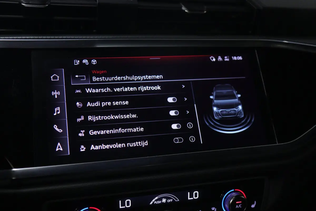 45 TFSI e 3X S-Line /PANO/CARPLAY/KEYLES/STOELV/BOMVOL