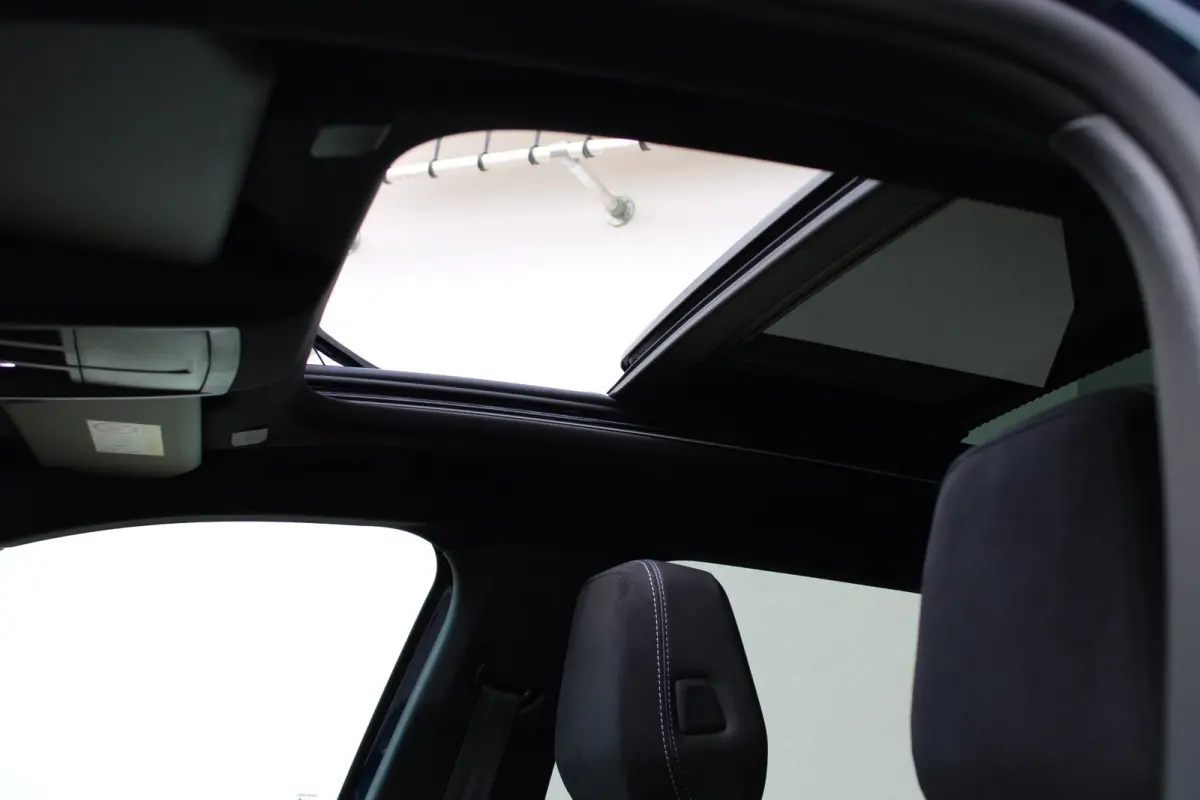 1.6 Turbo Plug-in-Hybrid Ultimate / Navigatie / 360 Camera / LEDER / Panoramadak / Parkeersensoren / Keyless / Stuur -en Stoelverwarmd / 20" LMV