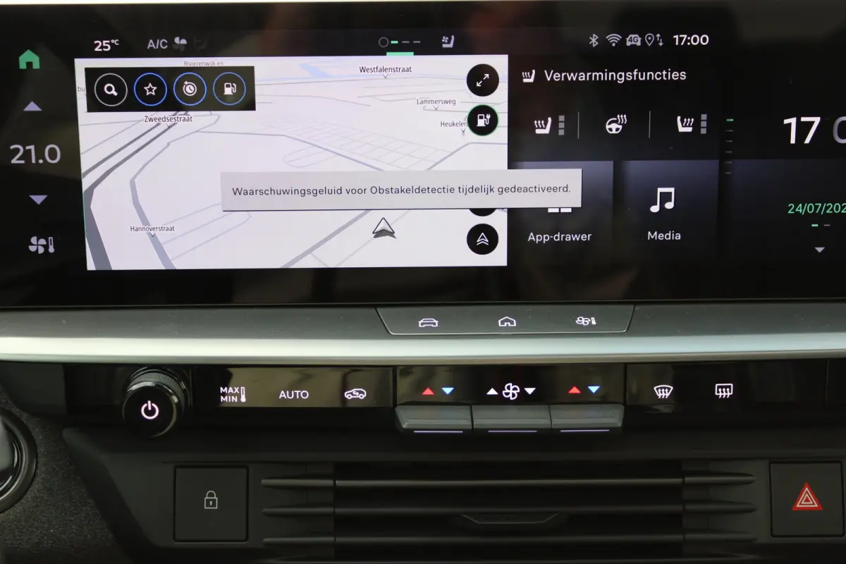 1.6 Turbo Plug-in-Hybrid Ultimate / Navigatie / 360 Camera / LEDER / Panoramadak / Parkeersensoren / Keyless / Stuur -en Stoelverwarmd / 20" LMV