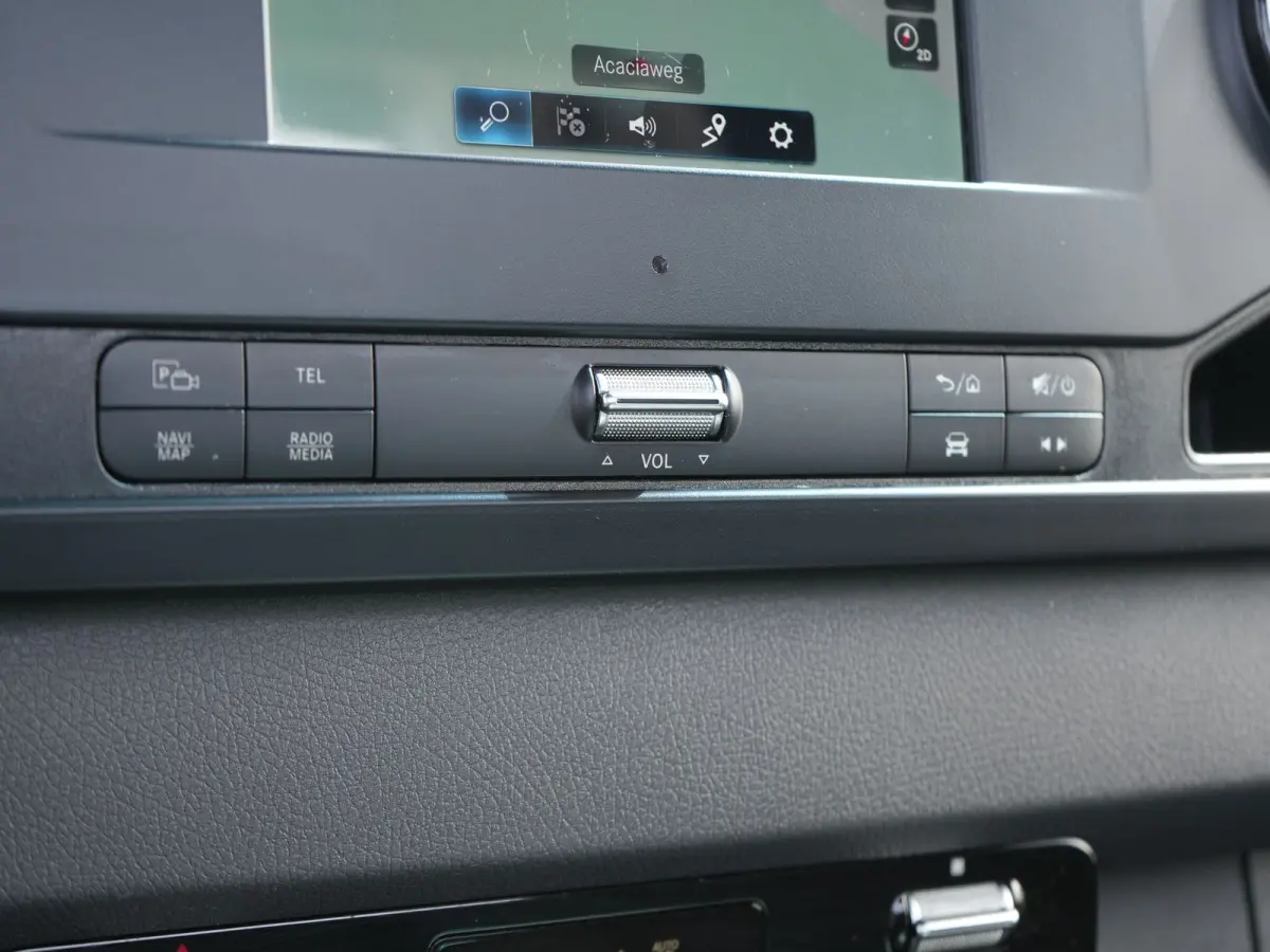 Oprijwagen 516 2.2 CDI L3 EURO VI-D TIJHOF opbouw | Luchtvering | Apple Carplay | Tachograaf | Trekhaak | Ingebouwde Startkabels | Navigatie | DAB |