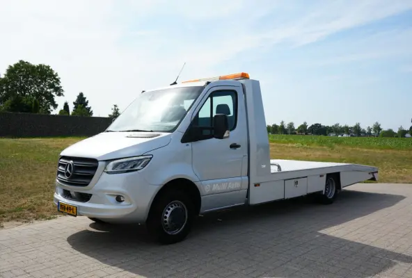 Oprijwagen 516 2.2 CDI L3 EURO VI-D TIJHOF opbouw | Luchtvering | Apple Carplay | Tachograaf | Trekhaak | Ingebouwde Startkabels | Navigatie | DAB |
