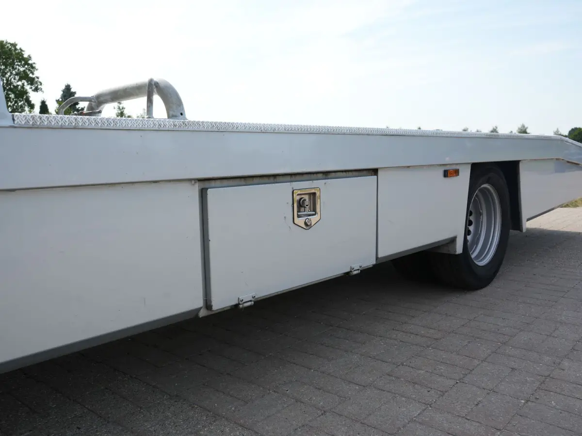Oprijwagen 516 2.2 CDI L3 EURO VI-D TIJHOF opbouw | Luchtvering | Apple Carplay | Tachograaf | Trekhaak | Ingebouwde Startkabels | Navigatie | DAB |