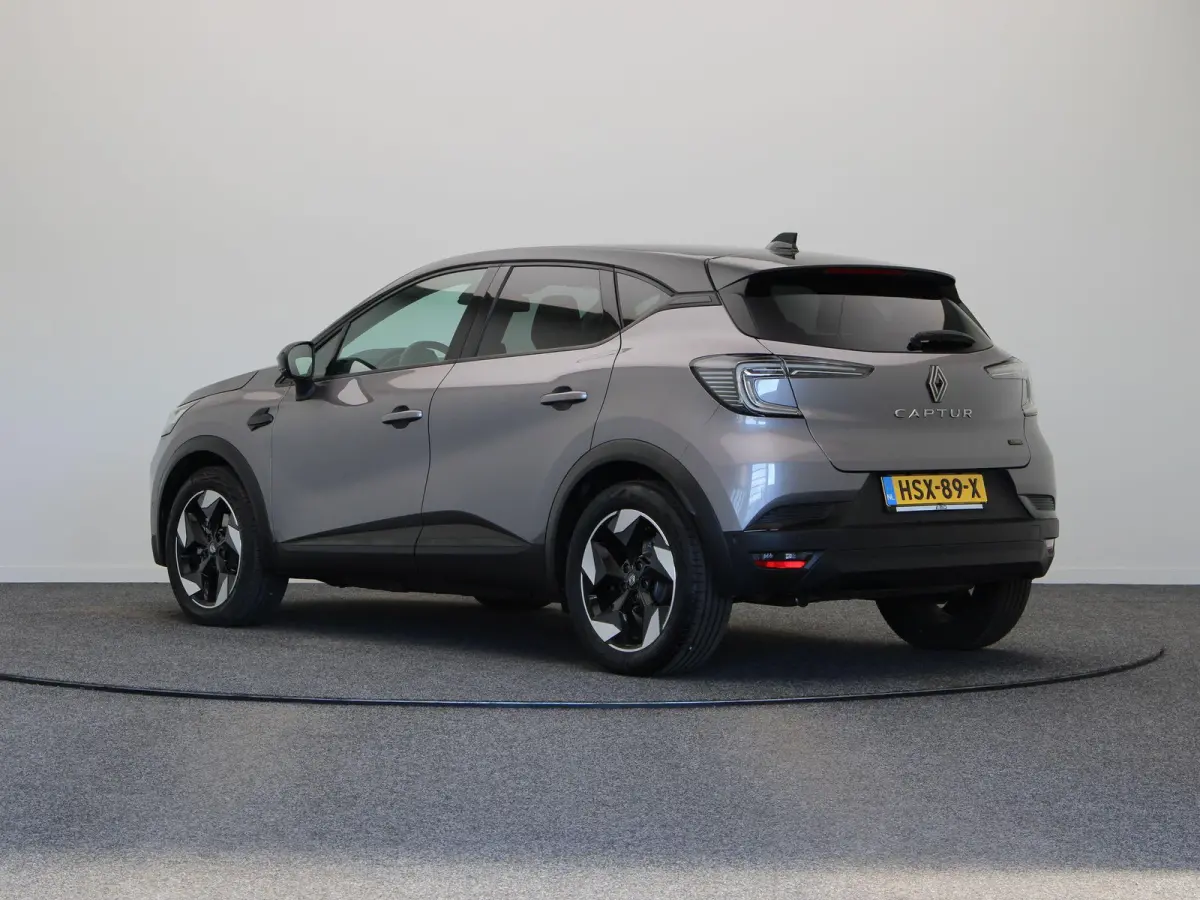 1.6 E-Tech full hybrid 145 techno | Digitaal dashboard | Achteruitrijcamera | Adaptive Cruise | Grootscherm navigatie |