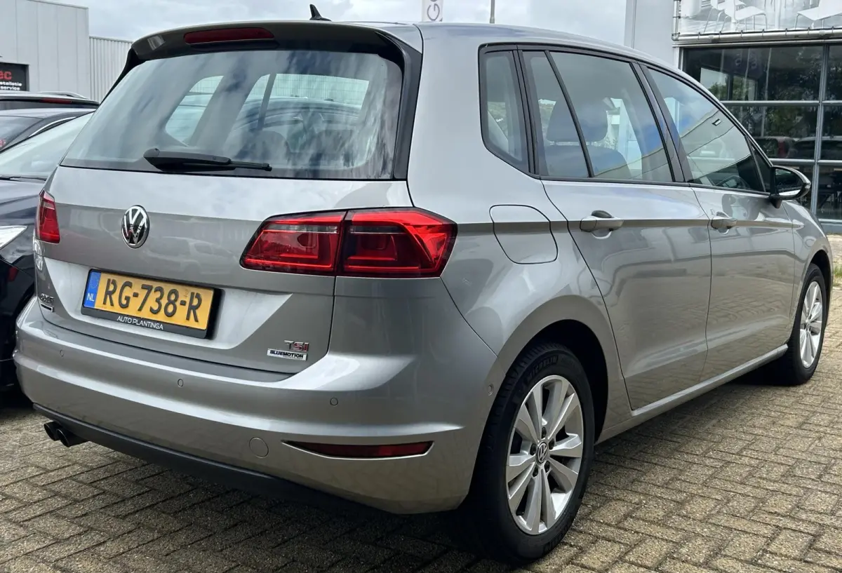1.4 TSI Business Edition 150PK | UNIEK! | DEALERONDERHOUDEN! | Achteruitrijcamera | Navigatie | Parkeersensoren Voor en Achter | Climate Control | Cruise Control | 2 Sleutels | Lichtmetalen 