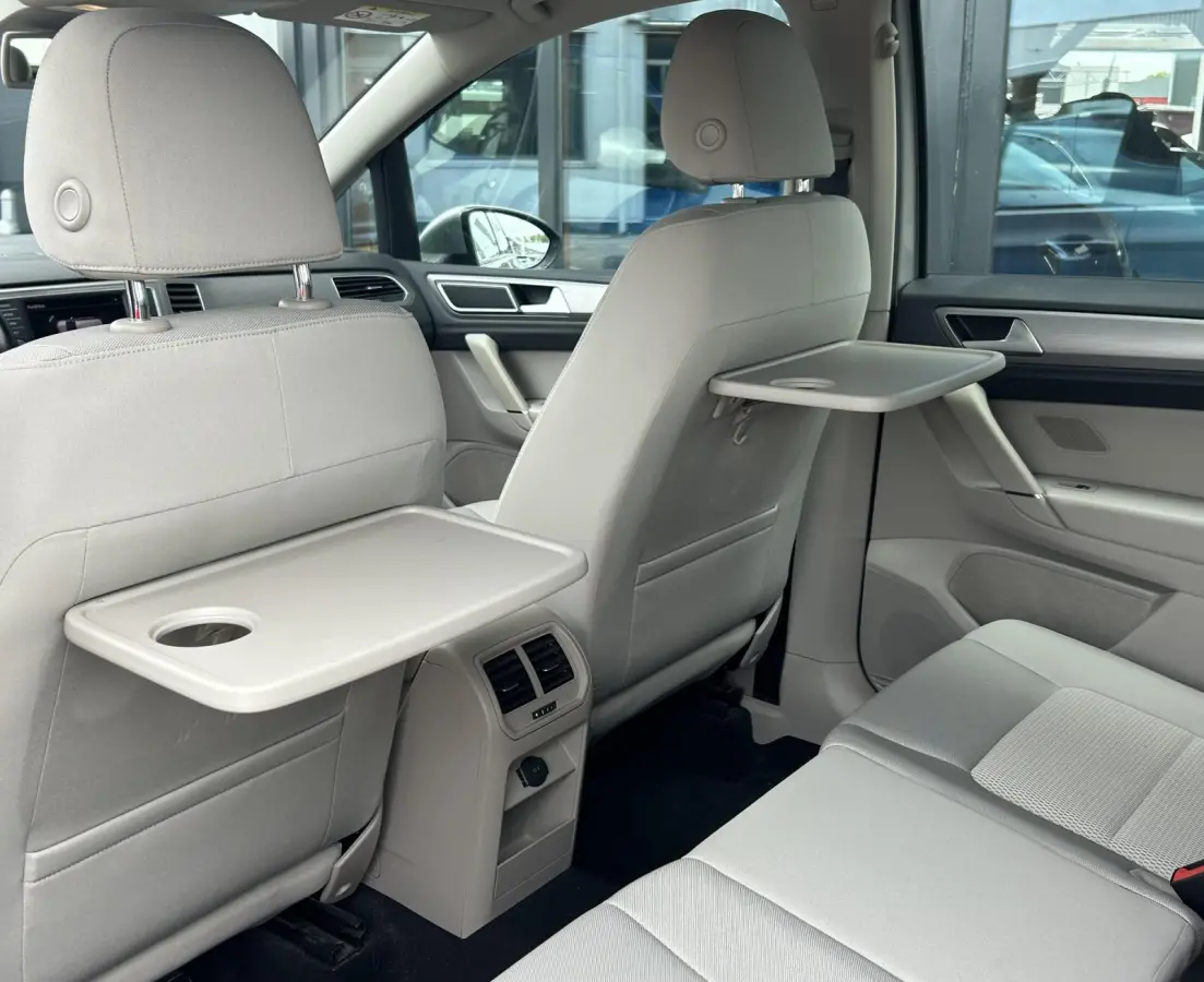 1.4 TSI Business Edition 150PK | UNIEK! | DEALERONDERHOUDEN! | Achteruitrijcamera | Navigatie | Parkeersensoren Voor en Achter | Climate Control | Cruise Control | 2 Sleutels | Lichtmetalen 