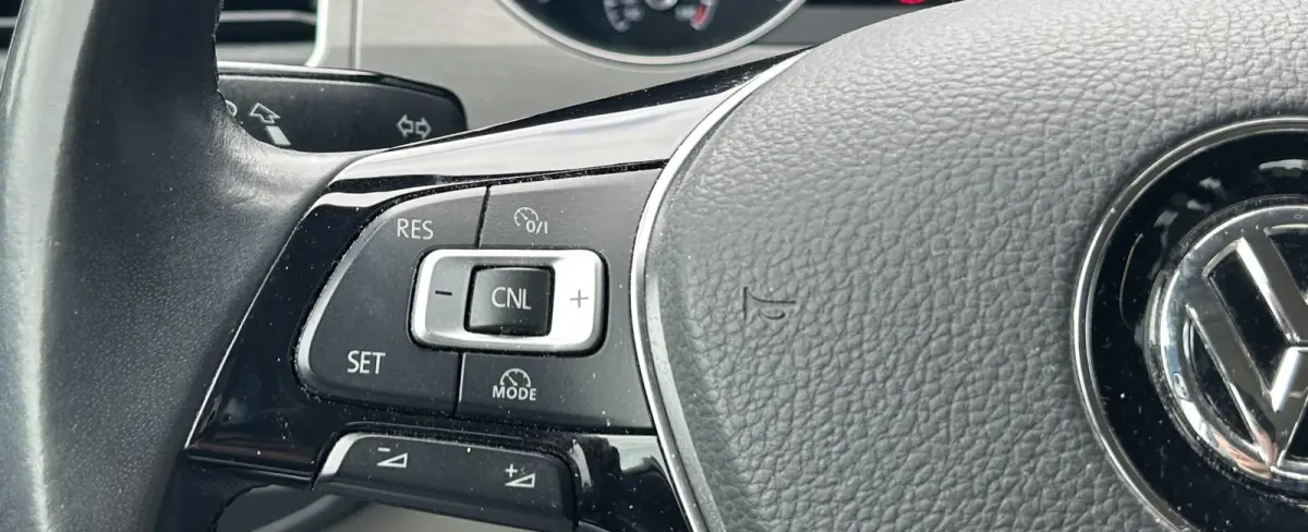 1.4 TSI Business Edition 150PK | UNIEK! | DEALERONDERHOUDEN! | Achteruitrijcamera | Navigatie | Parkeersensoren Voor en Achter | Climate Control | Cruise Control | 2 Sleutels | Lichtmetalen 