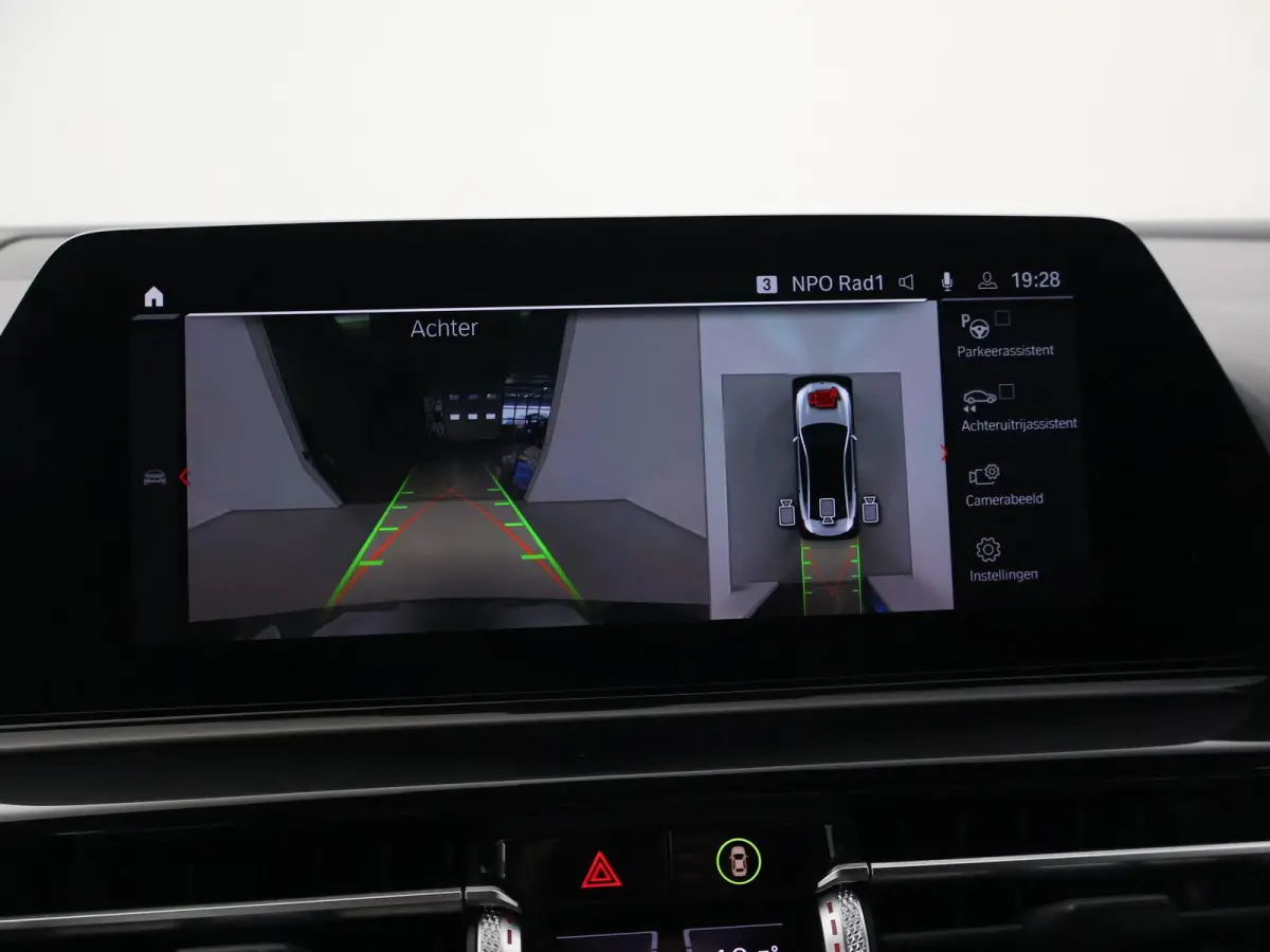 M8 COMPETITION 626 PK IRISH GREEN + BOWERS & WILKINS | KERAMISCHE REMMEN
