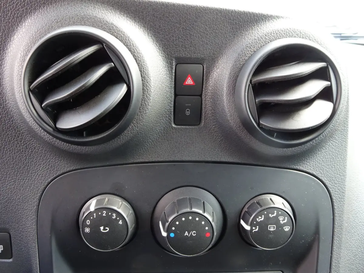109 CDI AIRCO CRUISE NAVIGATIE
