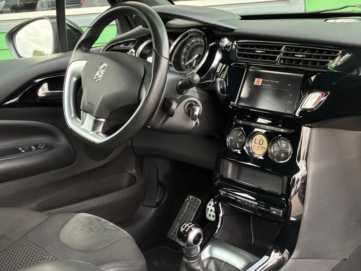 1.2 PureTech So Chic|1e Eigenaar|CruiseControl|Climatronic|NAP|Nieuwe APK|