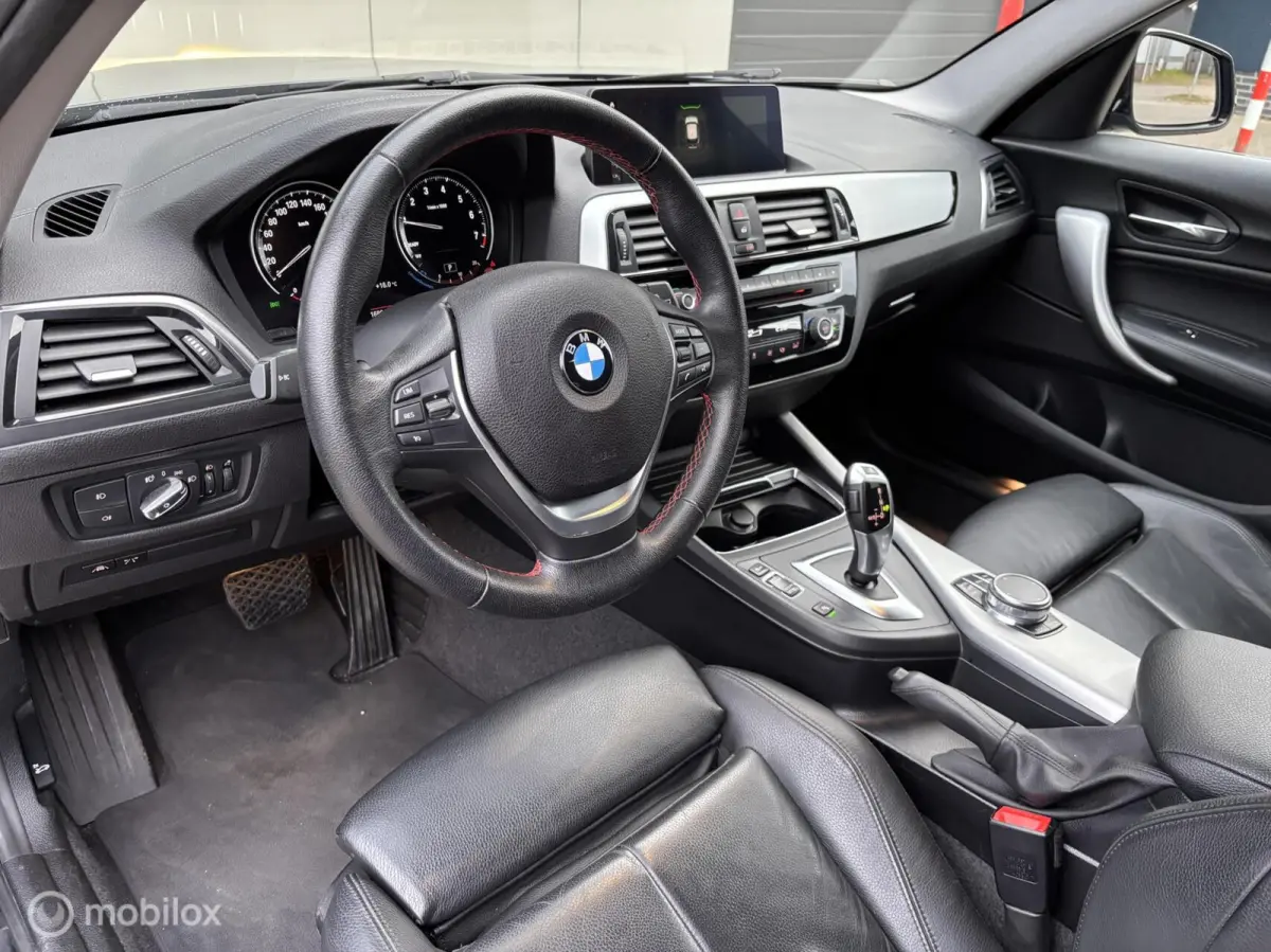 118i Sport Line LCI Camera Leder Navi stoelverw
