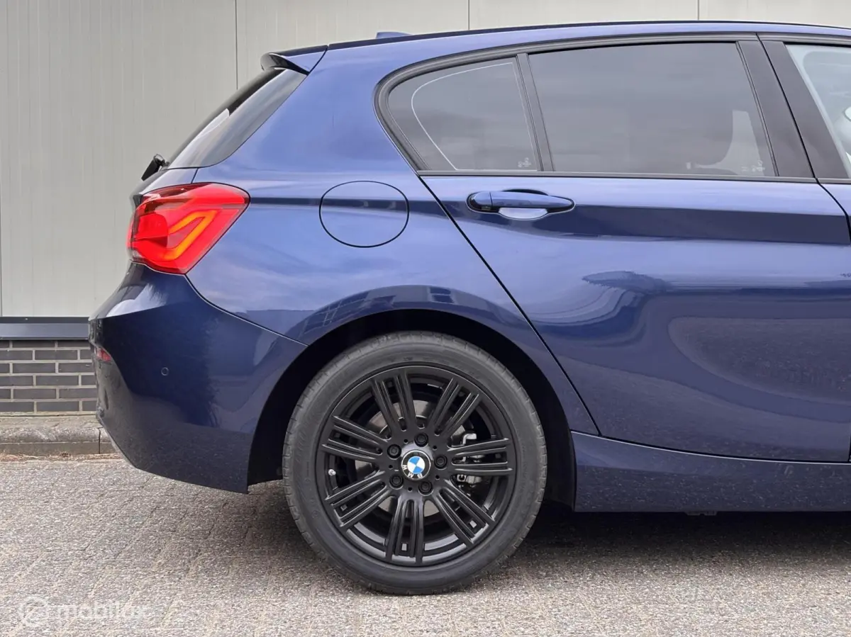 118i Sport Line LCI Camera Leder Navi stoelverw