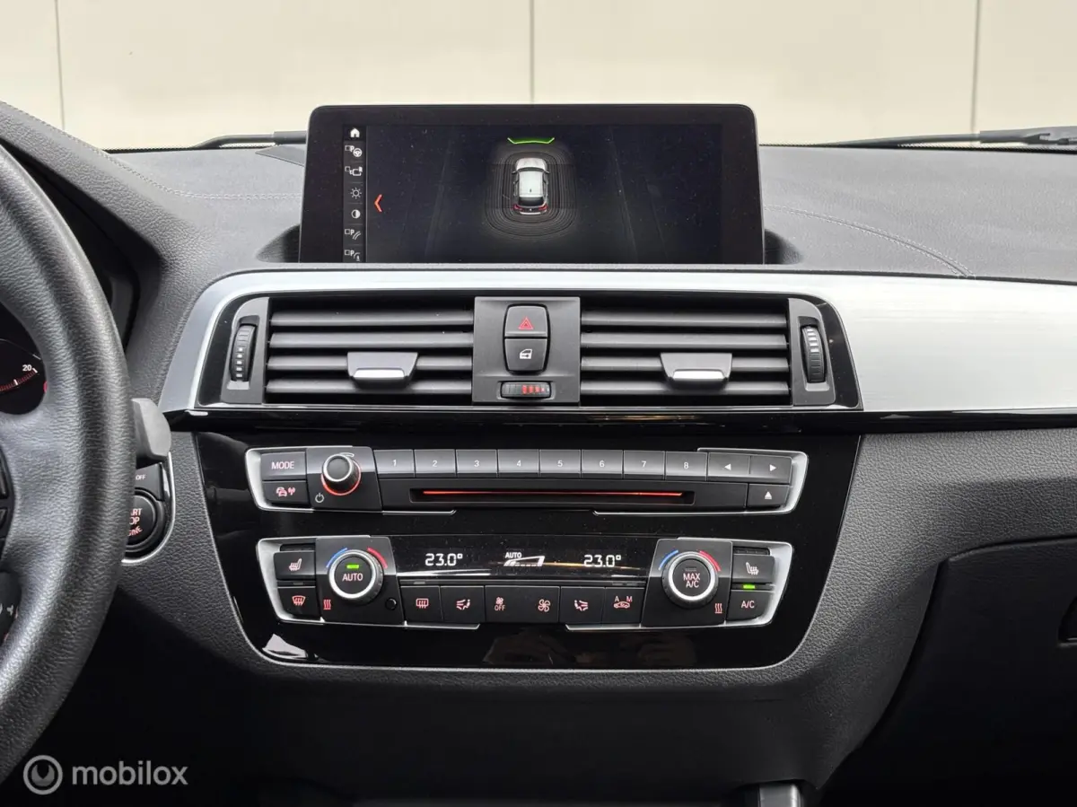 118i Sport Line LCI Camera Leder Navi stoelverw