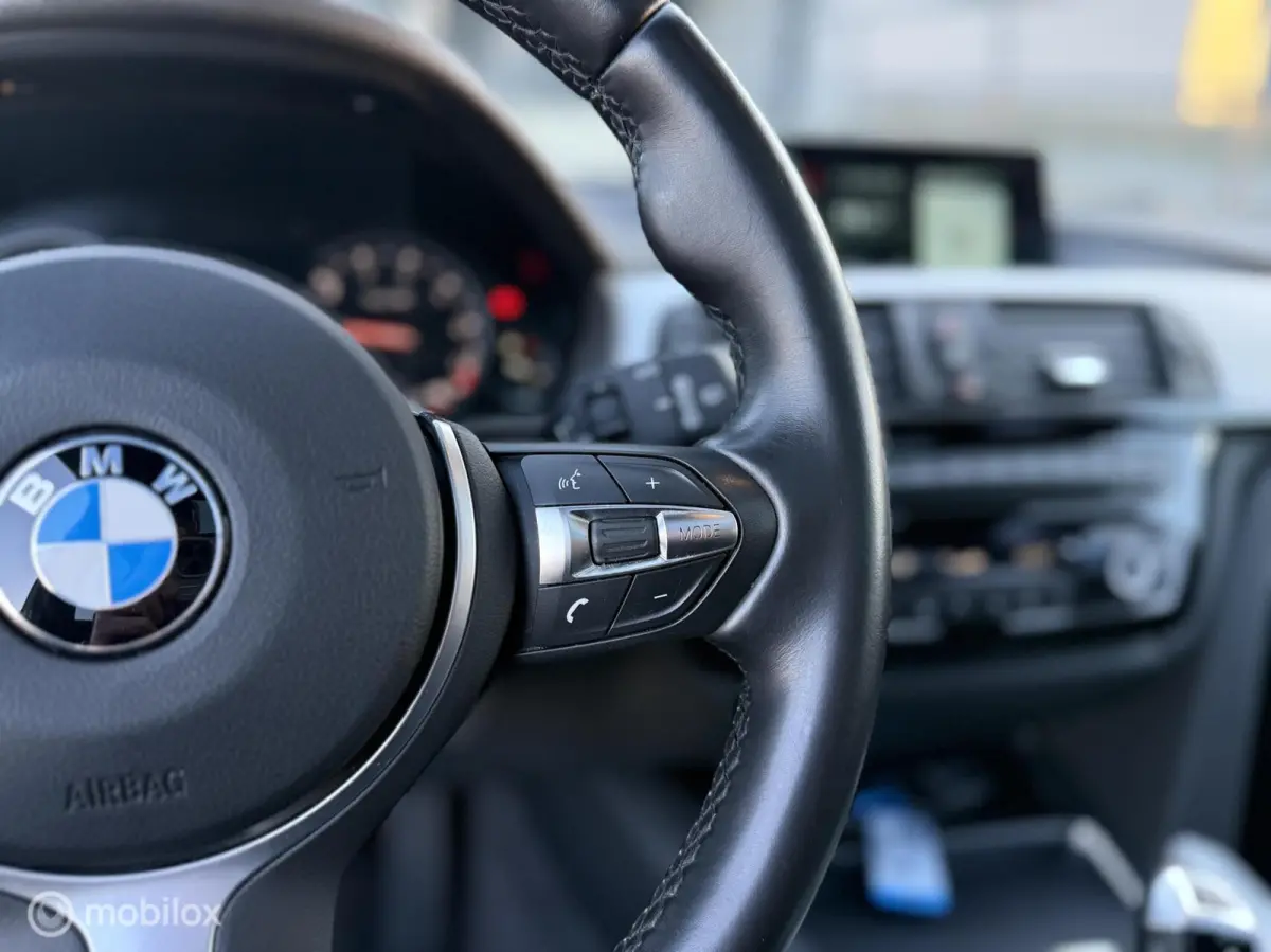 318i M Sport Edition