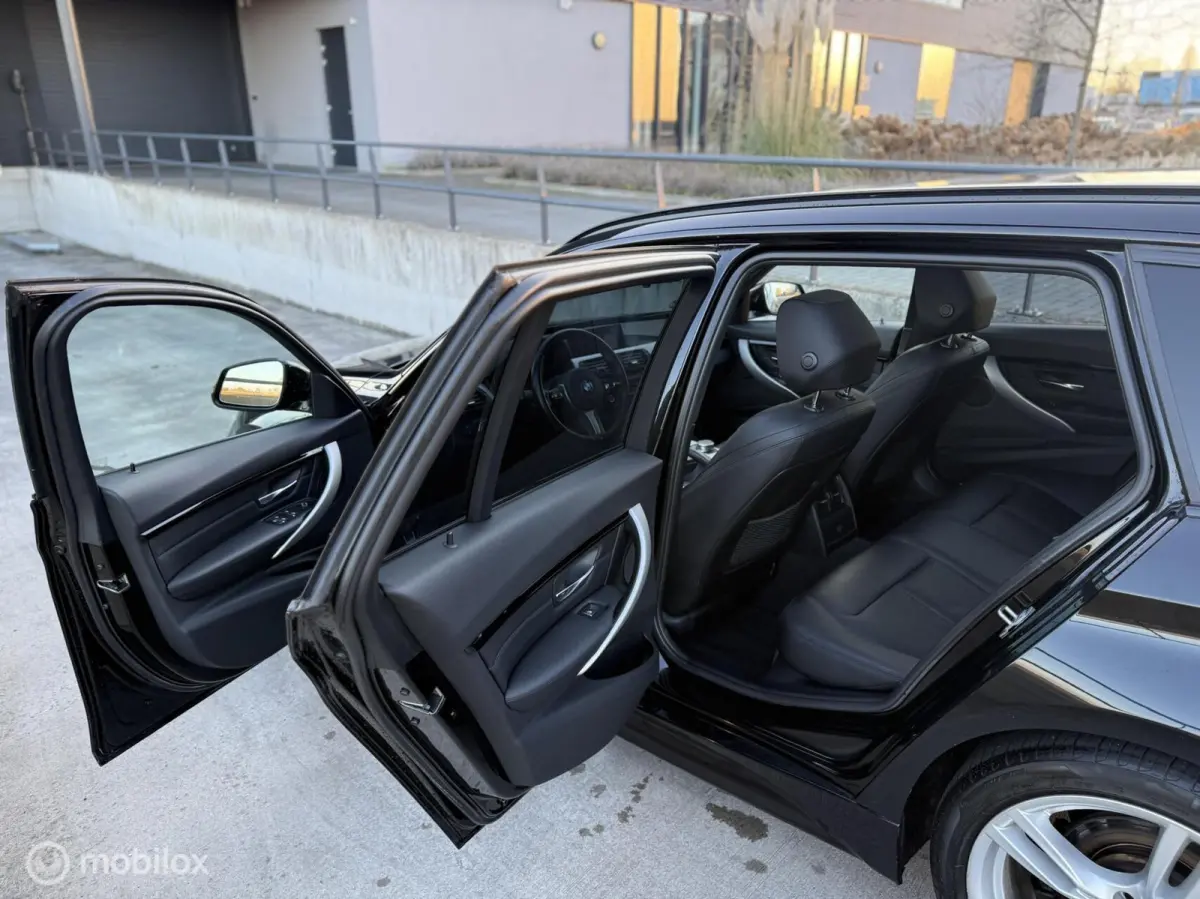 318i M Sport Edition