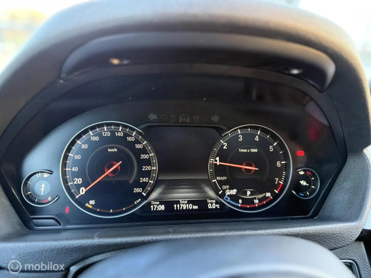 318i M Sport Edition