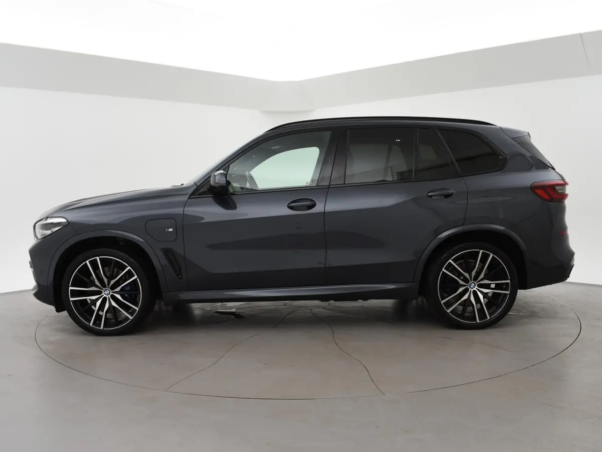 xDrive45e 394 PK H.E. M-SPORT + LUCHTVERING | ADAPTIVE CRUISE | PANORAMA | 360 CAMERA | 22 INCH