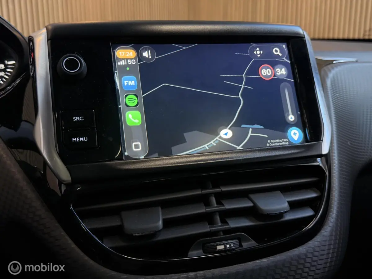 1.2 PureTech Allure PANO CARPLAY CAMERA CRUISE