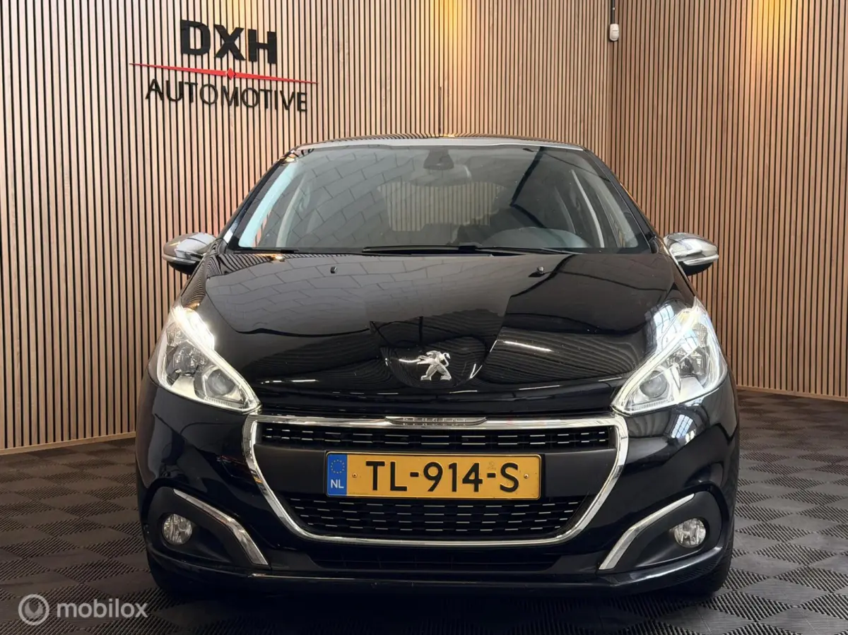 1.2 PureTech Allure PANO CARPLAY CAMERA CRUISE