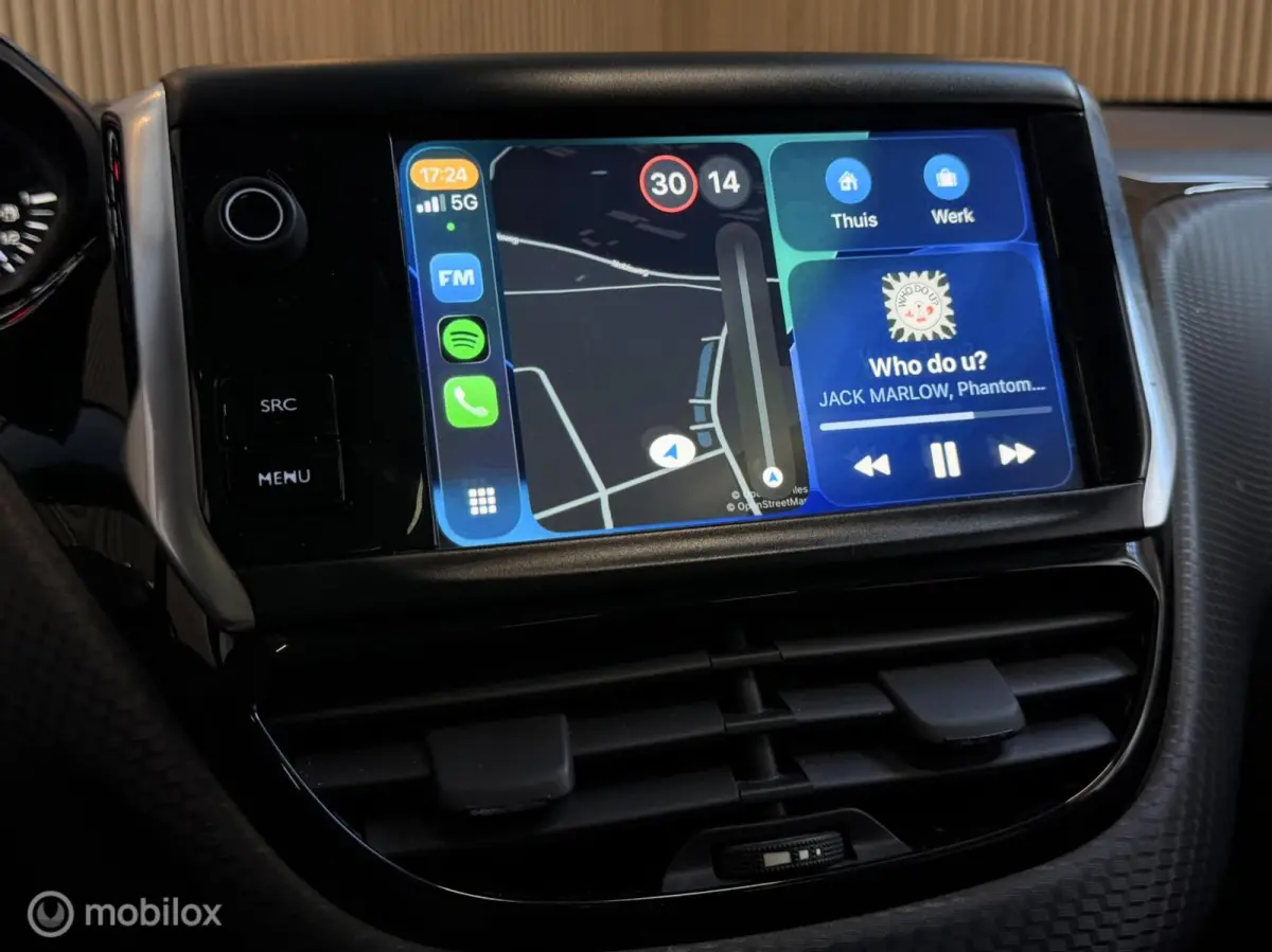 1.2 PureTech Allure PANO CARPLAY CAMERA CRUISE