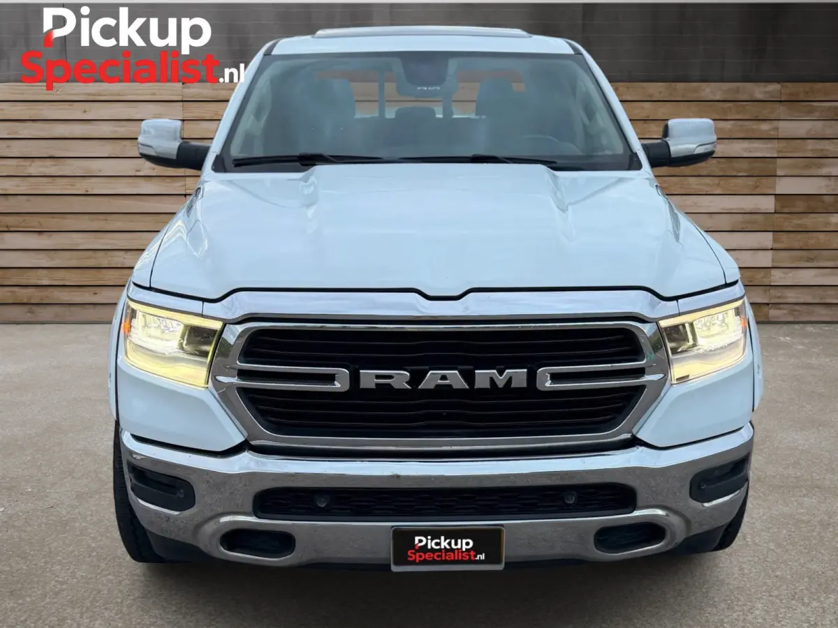 1500 5.7 V8 4x4 Crew Cab Rebel , PANO-DAK , WIDE BODY , ONDERHOUD COMPLEET