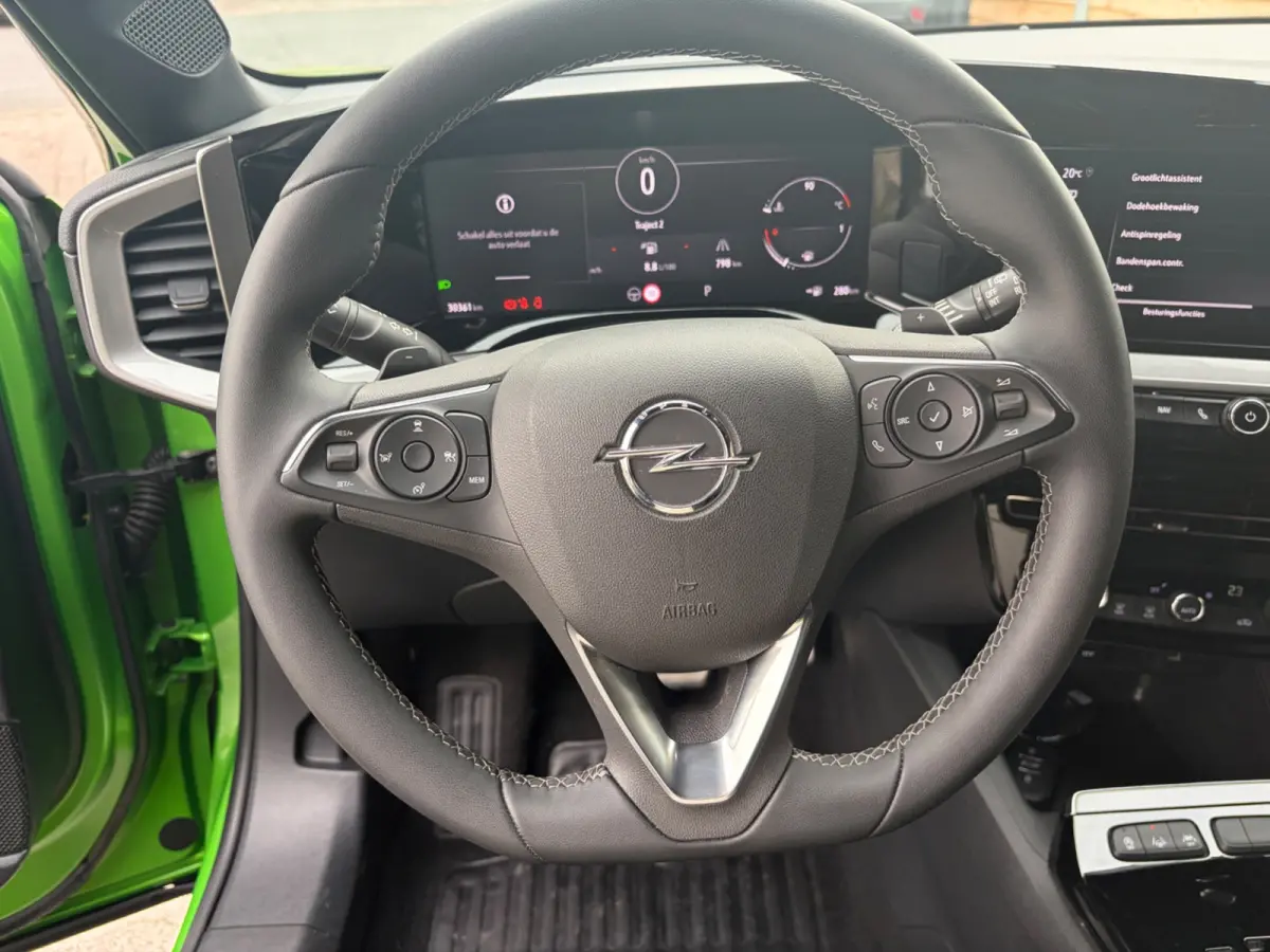 1.2 Turbo Ultimate | Massage | 360 | Leder / Alcantara / CarPlay