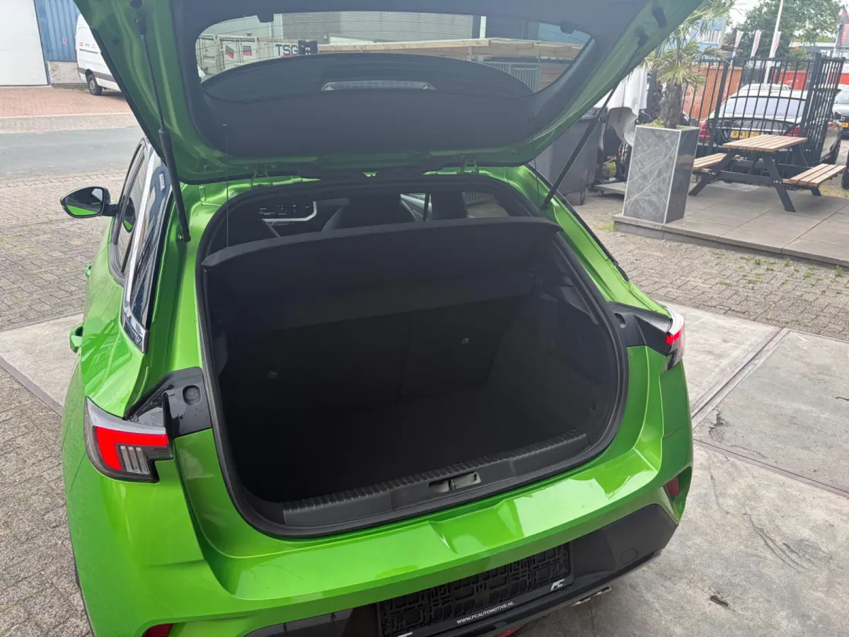 1.2 Turbo Ultimate | Massage | 360 | Leder / Alcantara / CarPlay