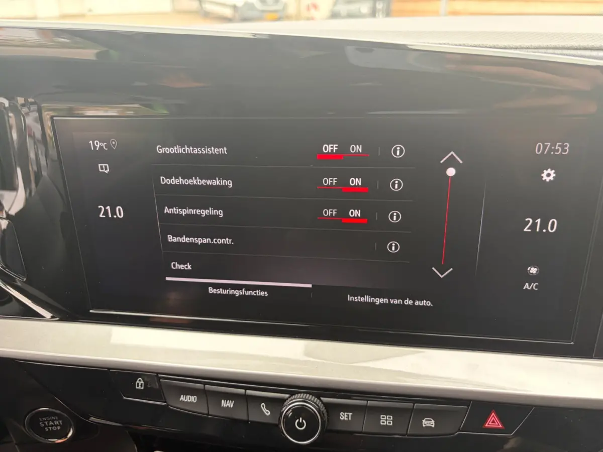 1.2 Turbo Ultimate | Massage | 360 | Leder / Alcantara / CarPlay