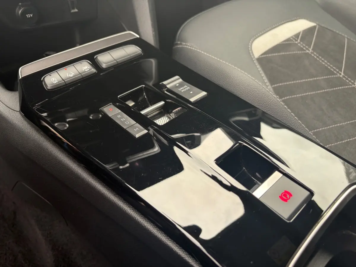 1.2 Turbo Ultimate | Massage | 360 | Leder / Alcantara / CarPlay