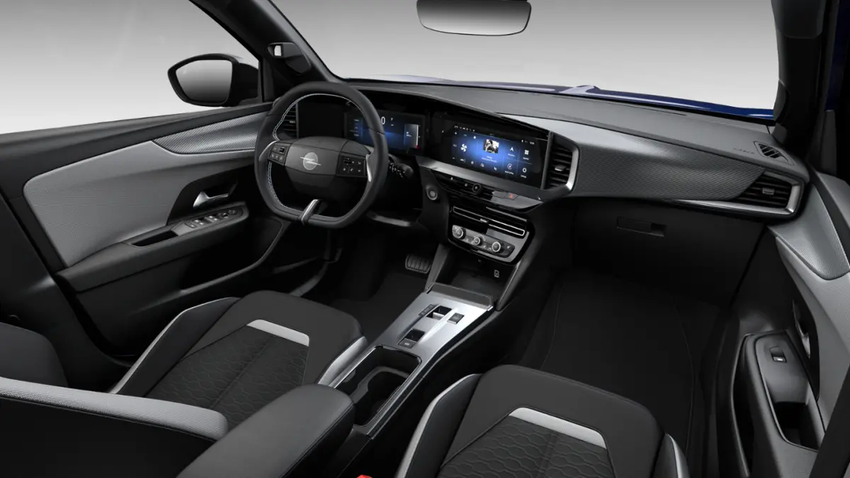 Business Edition | 17" Lichtmetalen velgen | Achteruitrijcamera | Adaptive Cruise control