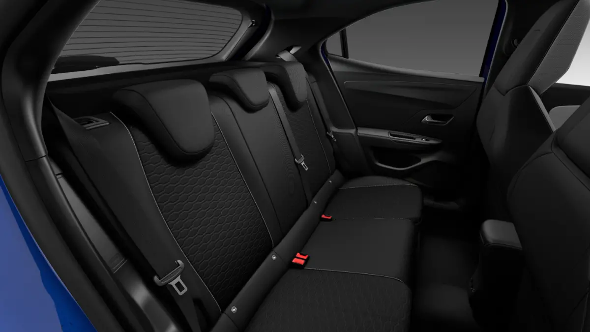 Business Edition | 17" Lichtmetalen velgen | Achteruitrijcamera | Adaptive Cruise control