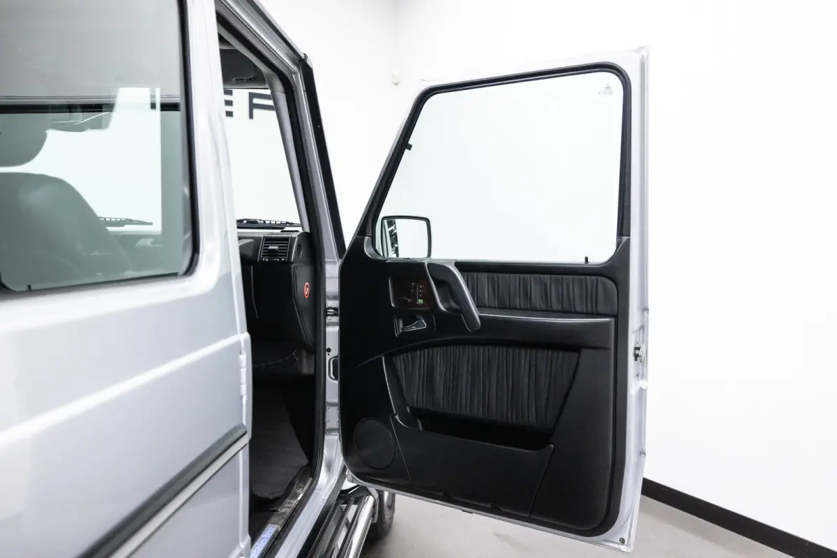 500 Lang Fiscale waarde € 18.000,-   YOUNGTIMER !