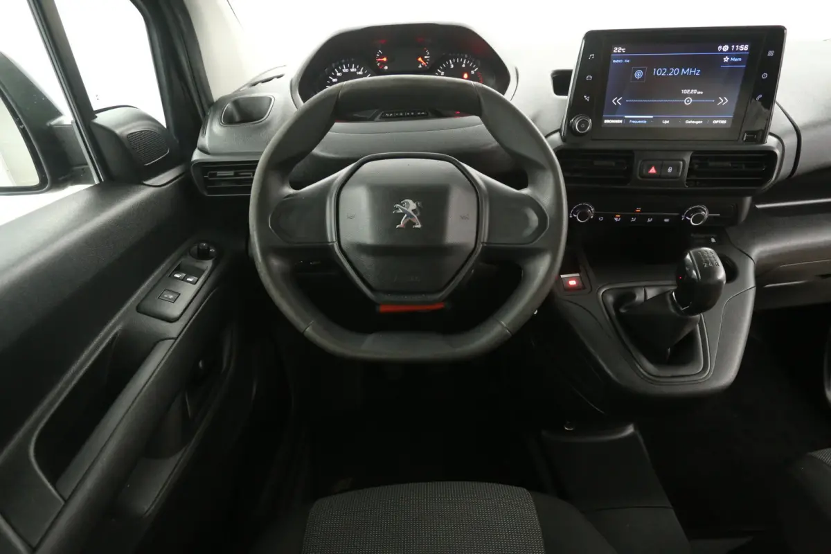 1.5 BlueHDI Premium | Marge | Airco | Cruise | Carplay | Trekhaak | Parkeersens.