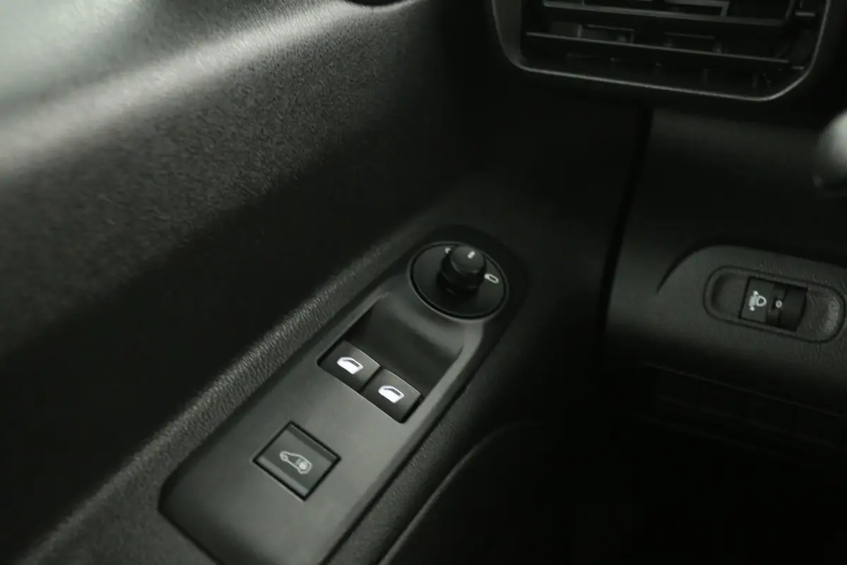 1.5 BlueHDI Premium | Marge | Airco | Cruise | Carplay | Trekhaak | Parkeersens.