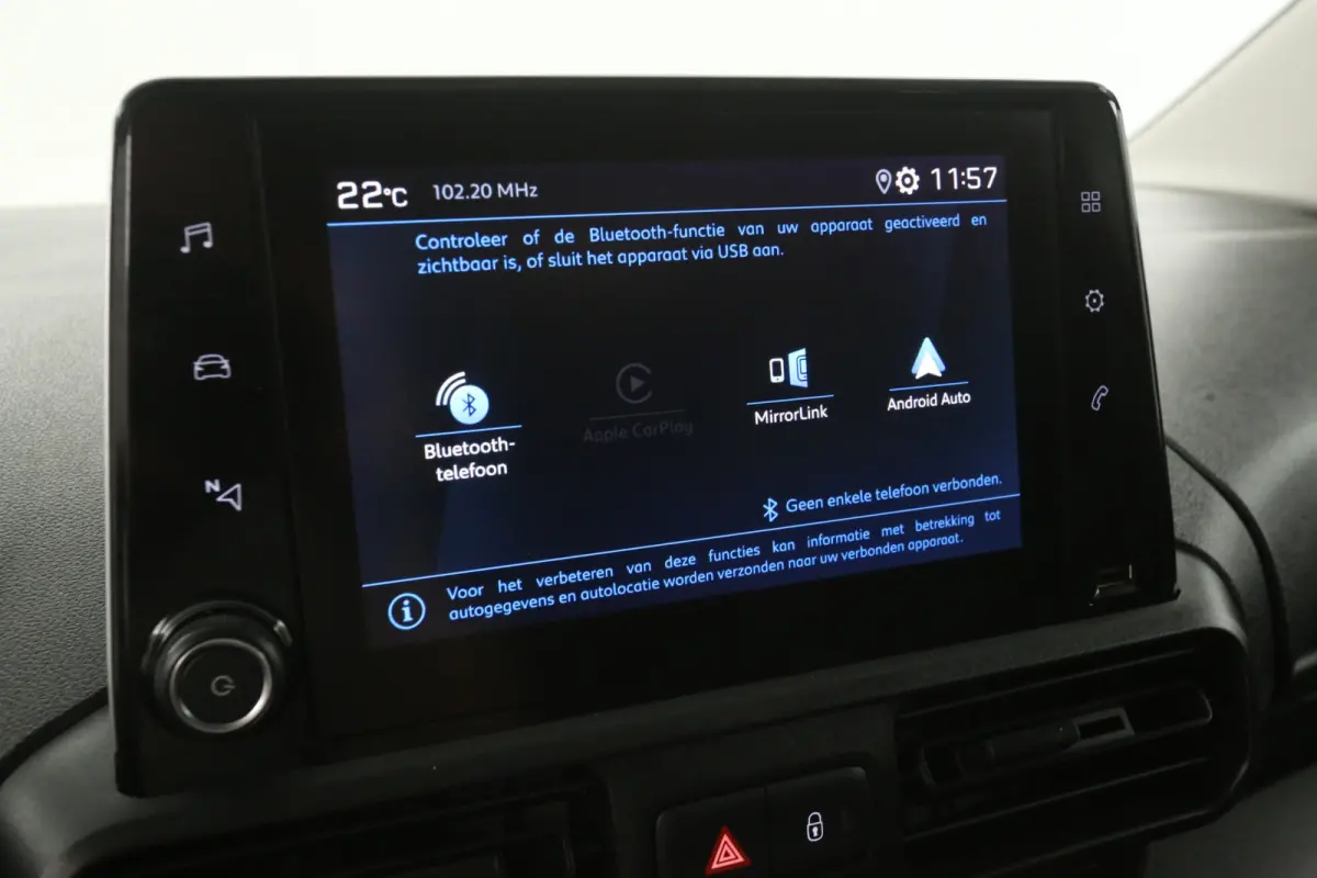 1.5 BlueHDI Premium | Marge | Airco | Cruise | Carplay | Trekhaak | Parkeersens.